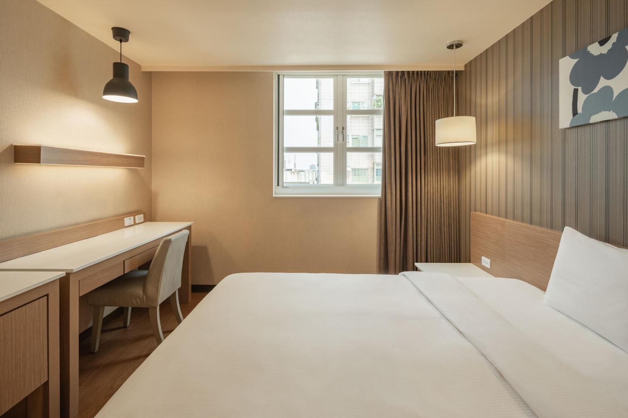 Kindness Hotel-Jue Ming Гаосюн Номер фото
